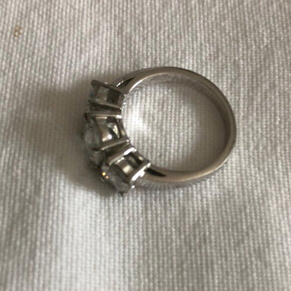 Cubic Zirconia Ring - Picture 2 of 3